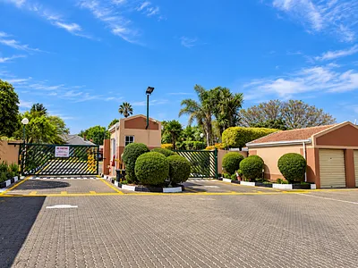 2 Bedroom Townhouse For Sale in Benoni - img