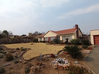 4 Bedroom House For Sale in Germiston - img