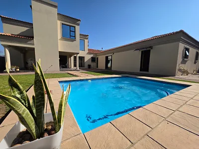 4 Bedroom House For Sale in Welkom - WkjE.webp