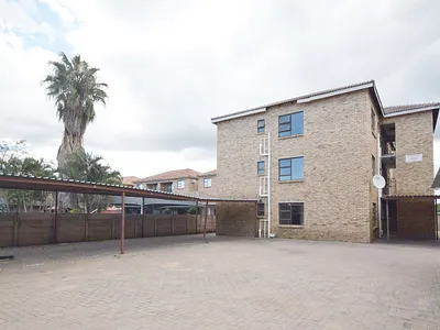 3 Bedroom Apartment To Rent in Lephalale - img