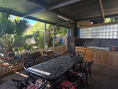 4 Bedroom House For Sale in Kimberley - img