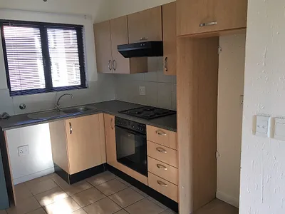 1 Bedroom Apartment For Sale in Ferndale, Randburg - RVWa.webp