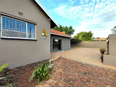 3 Bedroom House For Sale in Boksburg - KjKi.webp
