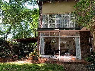 3 Bedroom Apartment For Sale in Pretoria - img