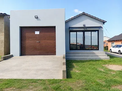3 Bedroom House For Sale in East London - img