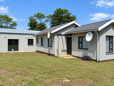 3 Bedroom House For Sale in East London - img