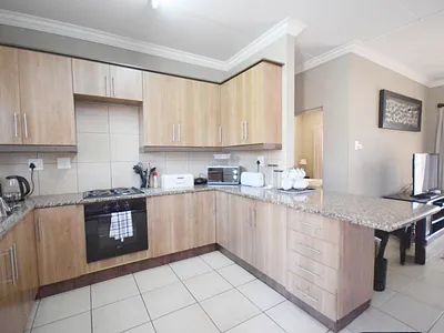 2 Bedroom Apartment For Sale in Lephalale - bQte.webp