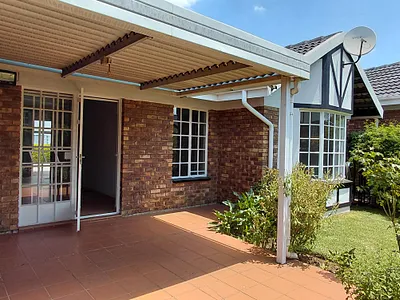 2 Bedroom Townhouse For Sale in Boksburg - egXj.webp