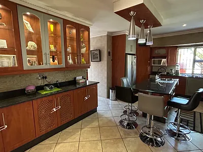 3 Bedroom House For Sale in Mackenzie Park, Benoni - xxC0.webp