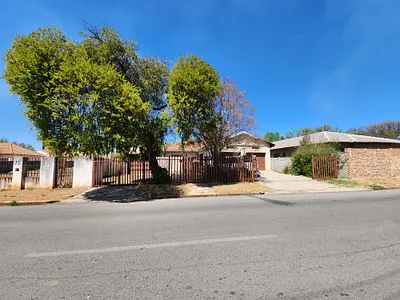 3 Bedroom House For Sale in Parys - VkC2.webp
