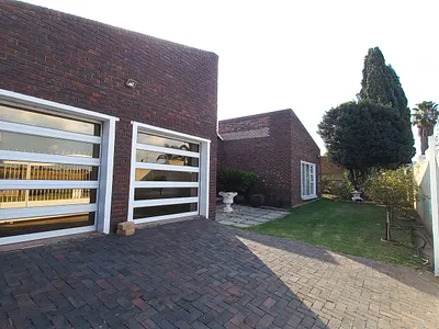 4 Bedroom House For Sale in Boksburg - NjV0.webp