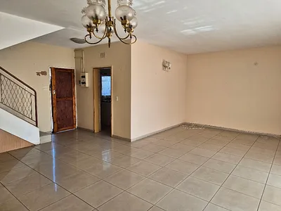 2 Bedroom Apartment For Sale in Benoni - koMA.webp
