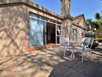 4 Bedroom Townhouse For Sale in Randburg - 6UnH.webp
