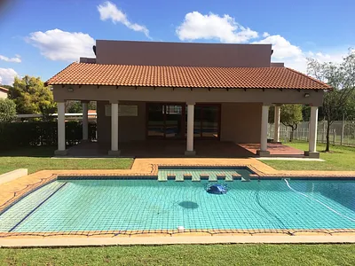 2 Bedroom Apartment For Sale in Randburg - IsMA.webp