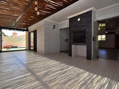 3 Bedroom House For Sale in Randburg - OhpH.webp