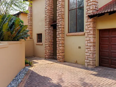 3 Bedroom Townhouse For Sale in Pretoria - Gabx.webp