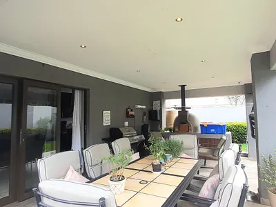 3 Bedroom House For Sale in Benoni - RqZg.webp