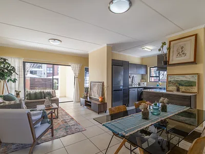 3 Bedroom Apartment For Sale in Edenvale - urgm.webp
