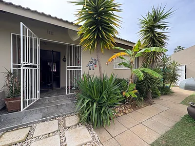 3 Bedroom House For Sale in Welkom - 0UWz.webp