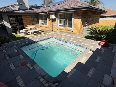 2 Bedroom House For Sale in Boksburg - Vbae.webp