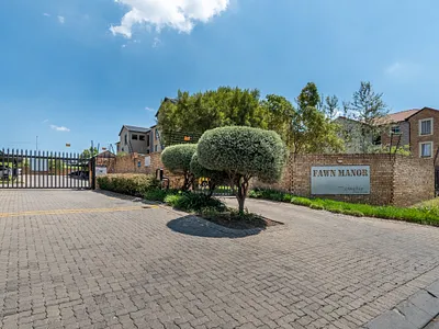 2 Bedroom Apartment For Sale in Randburg - Rym0.webp