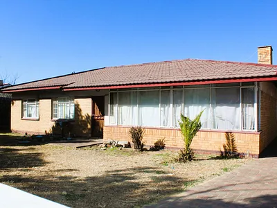 3 Bedroom House For Sale in Vanderbijlpark - bKom.webp