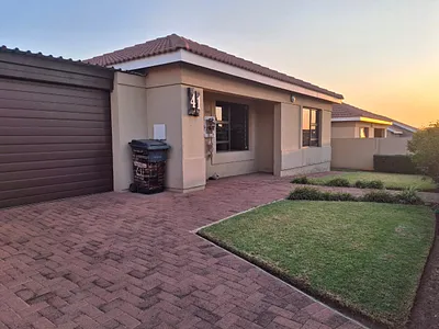2 Bedroom House For Sale in Brakpan - img
