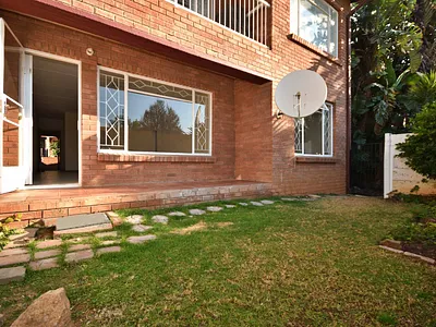 2 Bedroom Apartment For Sale in Randburg - NfAq.webp