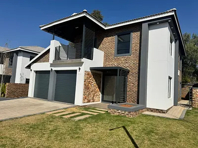 3 Bedroom House To Rent in Klerksdorp - F0XC.webp