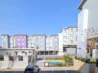 1 Bedroom Apartment For Sale in Randburg - img