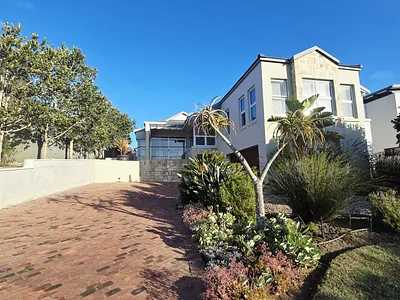 3 Bedroom House For Sale in George - tgcV.webp