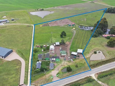 Farm For Sale in Wilderness - img