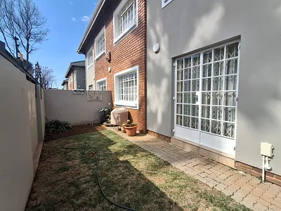 3 Bedroom Townhouse For Sale in Boksburg - RkNJ.webp
