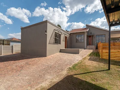 1 Bedroom Apartment To Rent in Randburg - z3VH.webp