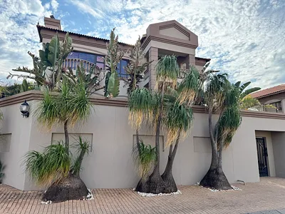 4 Bedroom House For Sale in Klerksdorp - gm4T.webp