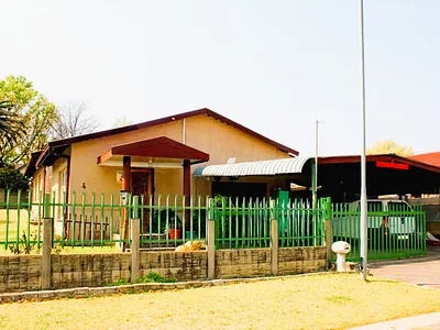 3 Bedroom House For Sale in Sasolburg - img