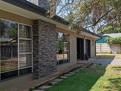 4 Bedroom House For Sale in Parys - img