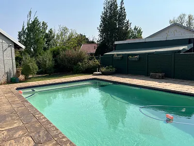 4 Bedroom House For Sale in Klerksdorp - HP0X.webp