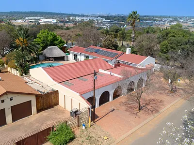 3 Bedroom House For Sale in Randburg - img