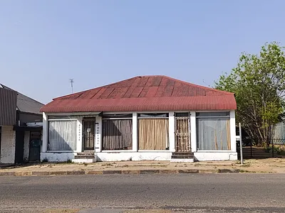 3 Bedroom House For Sale in Vredefort - img