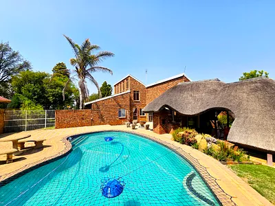 3 Bedroom House For Sale in Klerksdorp - Oakj.webp