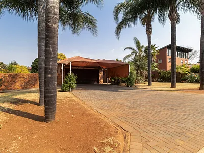 4 Bedroom House For Sale in Pretoria - img