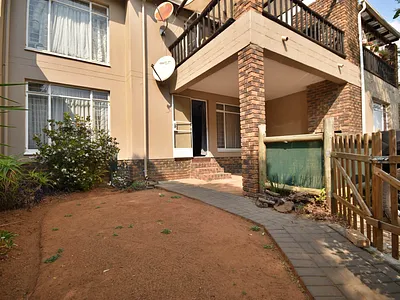 2 Bedroom Apartment For Sale in Randburg - tTeL.webp