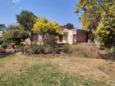 3 Bedroom House For Sale in Queenstown - img