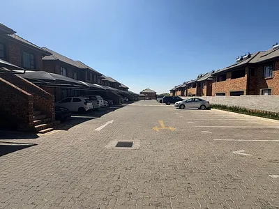 3 Bedroom Apartment For Sale in Boksburg - UPOd.webp