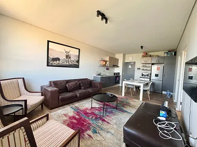 2 Bedroom Apartment For Sale in Cape Town - fYRt.webp