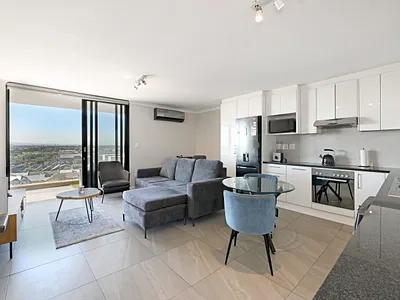 1 Bedroom Apartment For Sale in Cape Town - lGpW.webp