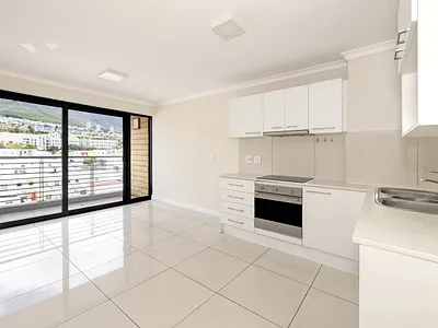 2 Bedroom Apartment To Rent in Cape Town - img