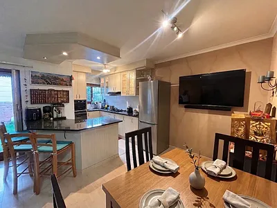2 Bedroom Townhouse To Rent in Blouberg - ZKJx.webp