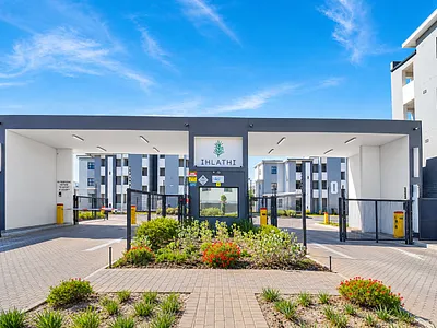 2 Bedroom Apartment For Sale in Blouberg - asLf.webp